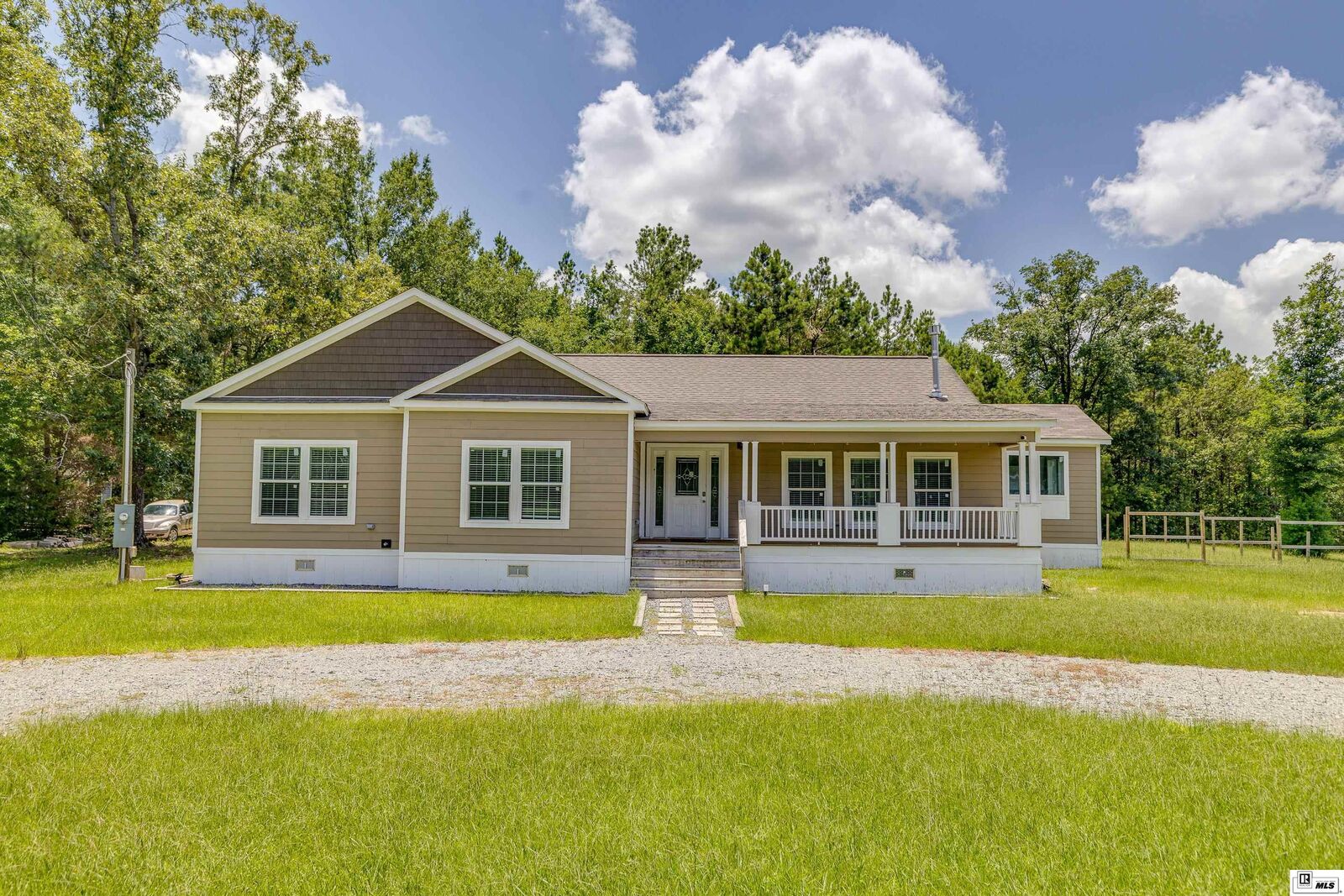 Property Photo:  153 Purdy Place  LA 71225 