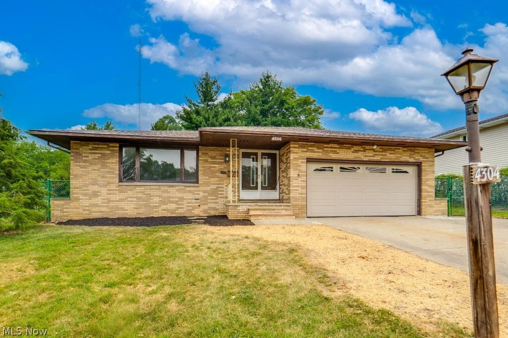 Property Photo: 4304 Tamarack Drive OH 44134
