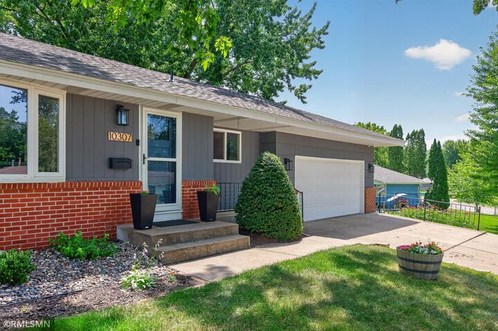Property Photo:  10307 Wentworth Avenue S  MN 55420 