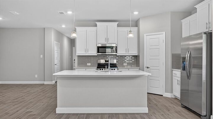 Property Photo:  200 Windmill Drive  TX 76078 