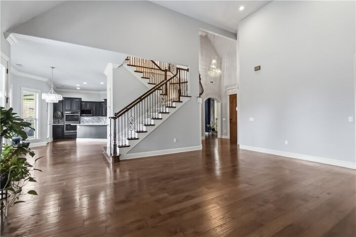 Property Photo:  2802 Rainier Road  AR 72758 