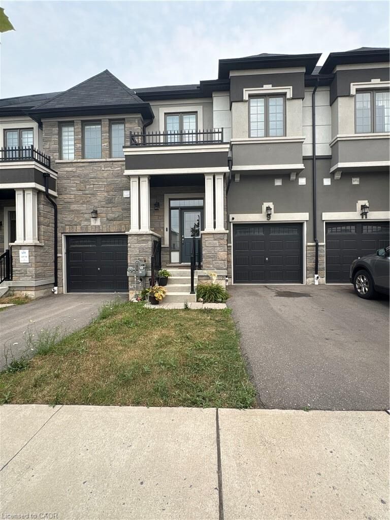 Property Photo: 9 Bilanski Farm Road ON N3S 0J4