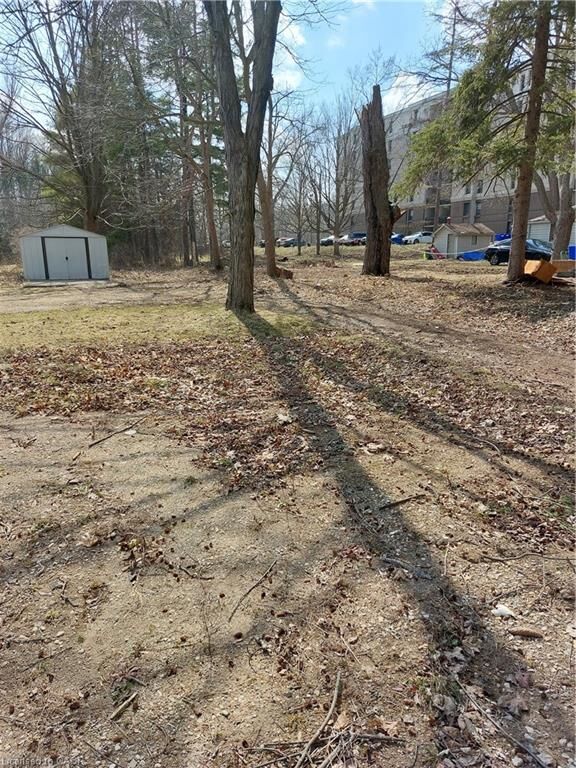 Property Photo: 3211 King Street E ON N2A 1B1
