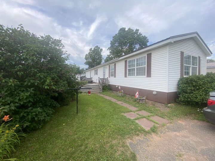32 Brook Street — photo 1