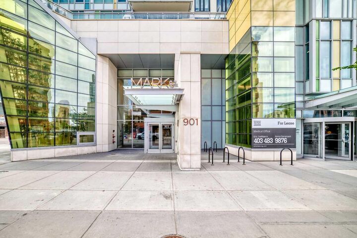 Property Photo: 901 10 Avenue SW 1204 AB T2R 0B5