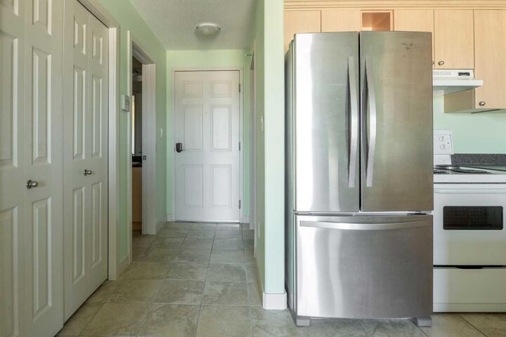 Property Photo:  8528 Manning Avenue 701  AB T9H 5G2 
