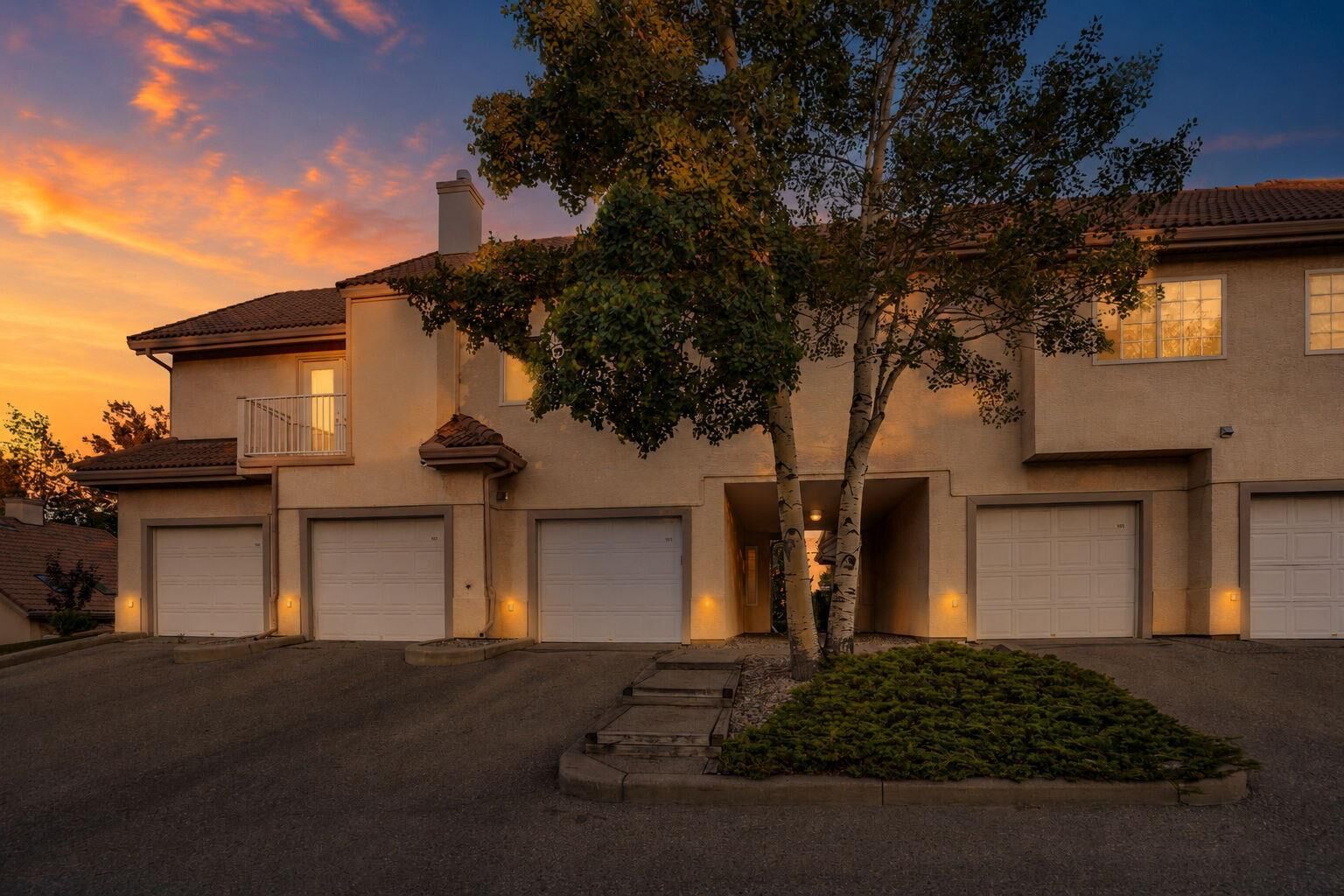 Property Photo: 109 Patterson View SW AB T3H 2P4