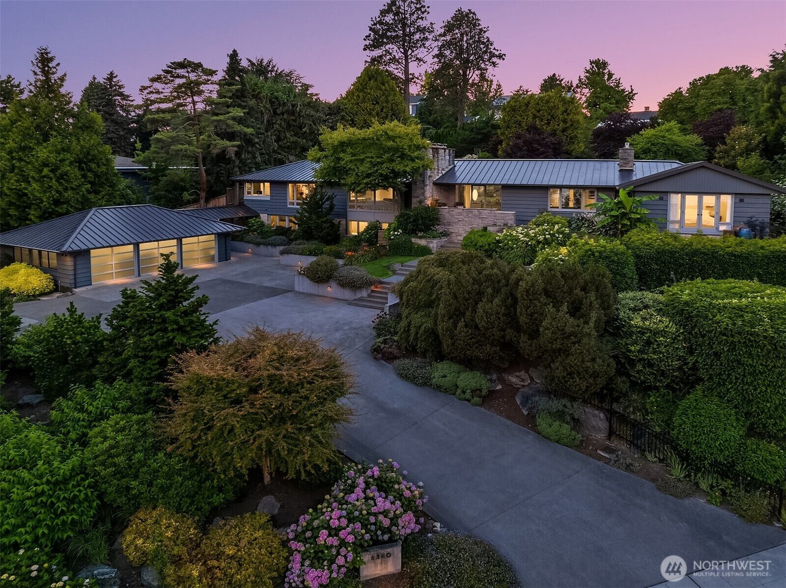 Property Photo:  6340 NE Windermere Road  WA 98105 