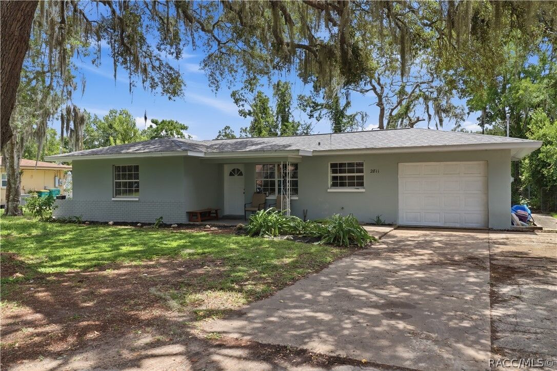 Property Photo:  2811 Monroe Street W  FL 34453 
