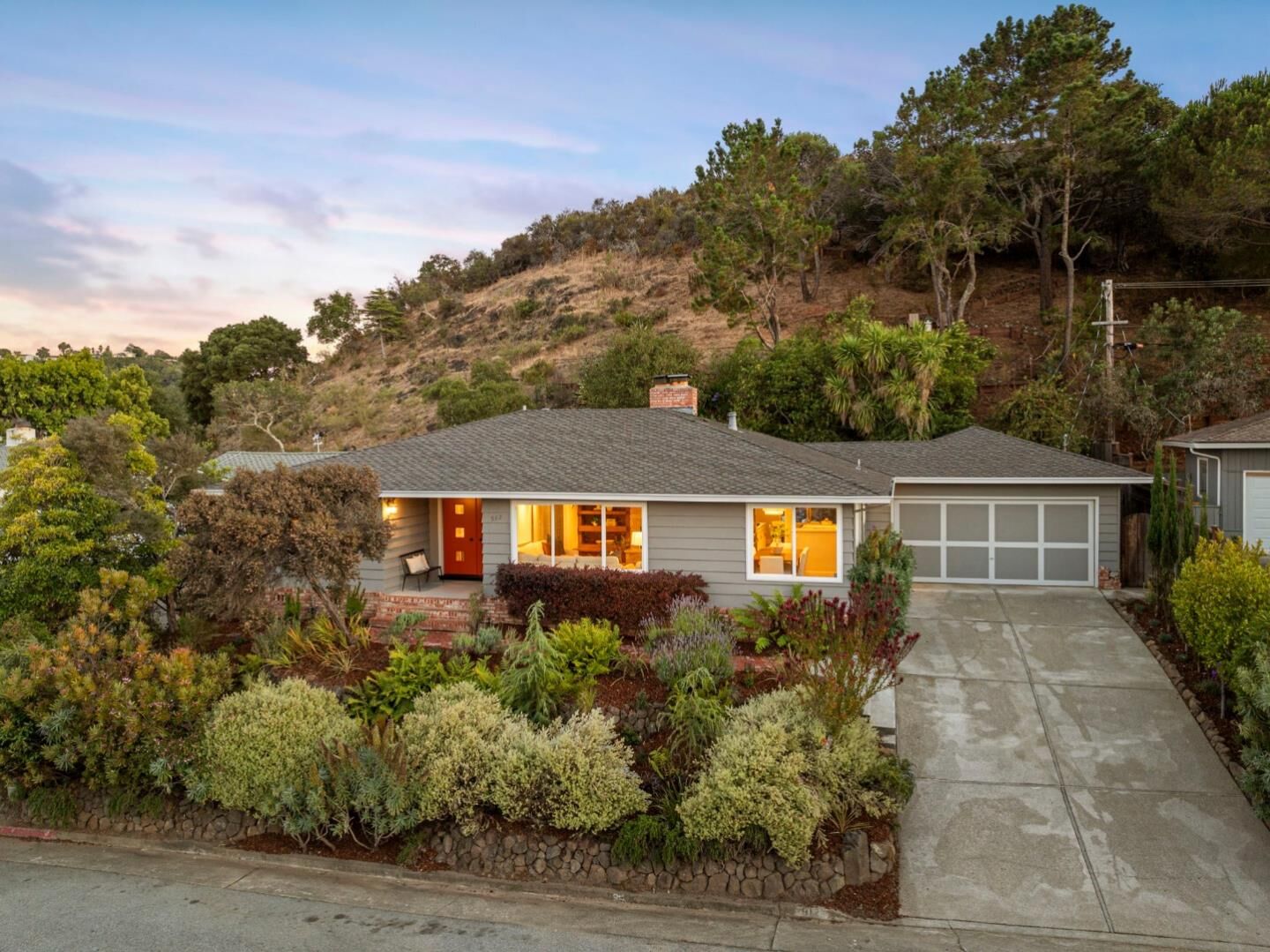 Property Photo: 912 Viewridge Drive CA 94403