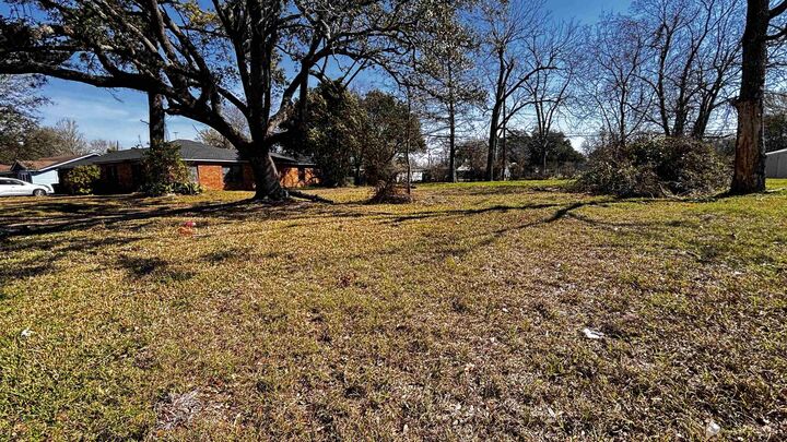 Property Photo: 2355 Butler TX 77632