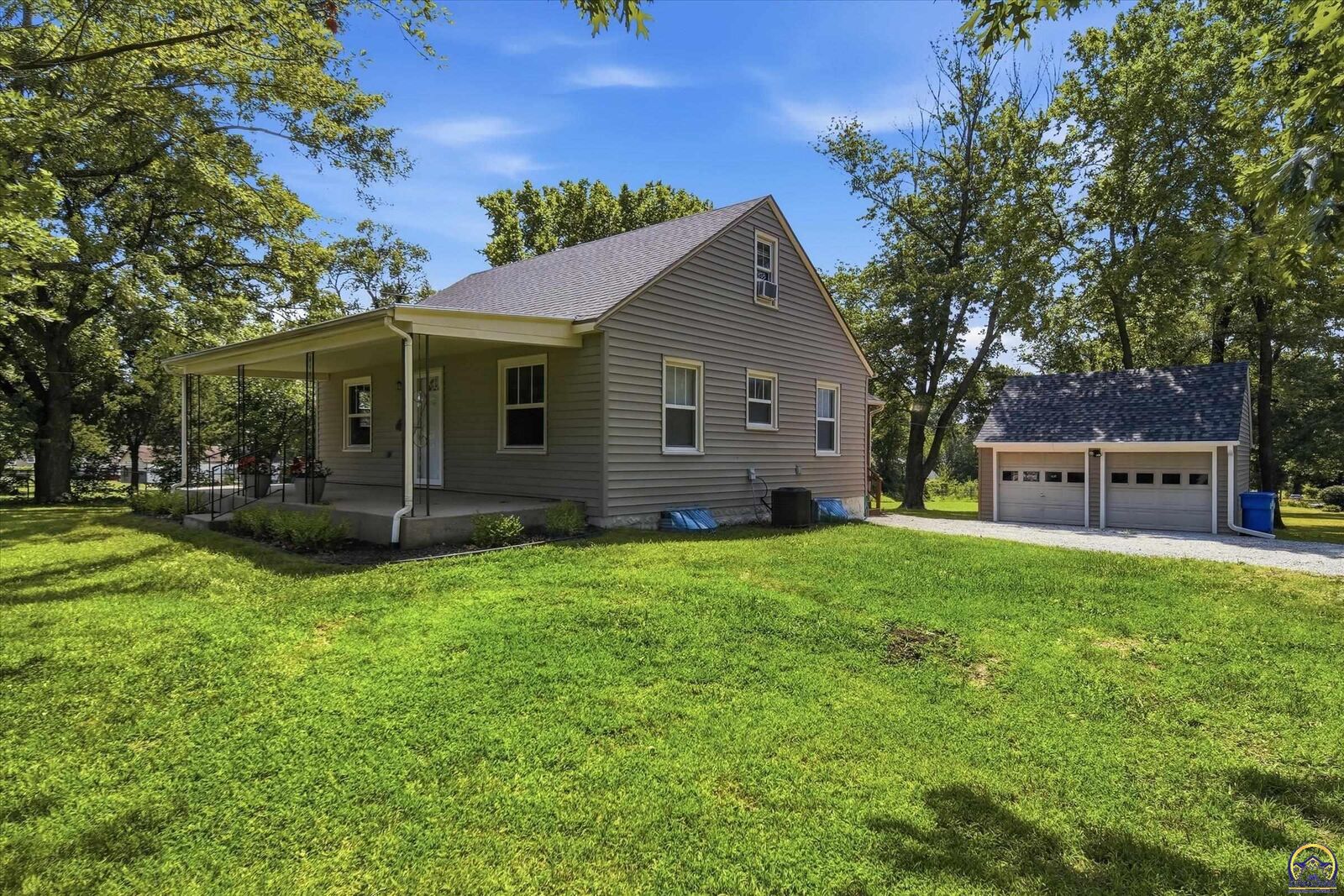 Property Photo:  3823 NW Topeka Blvd  KS 66617 