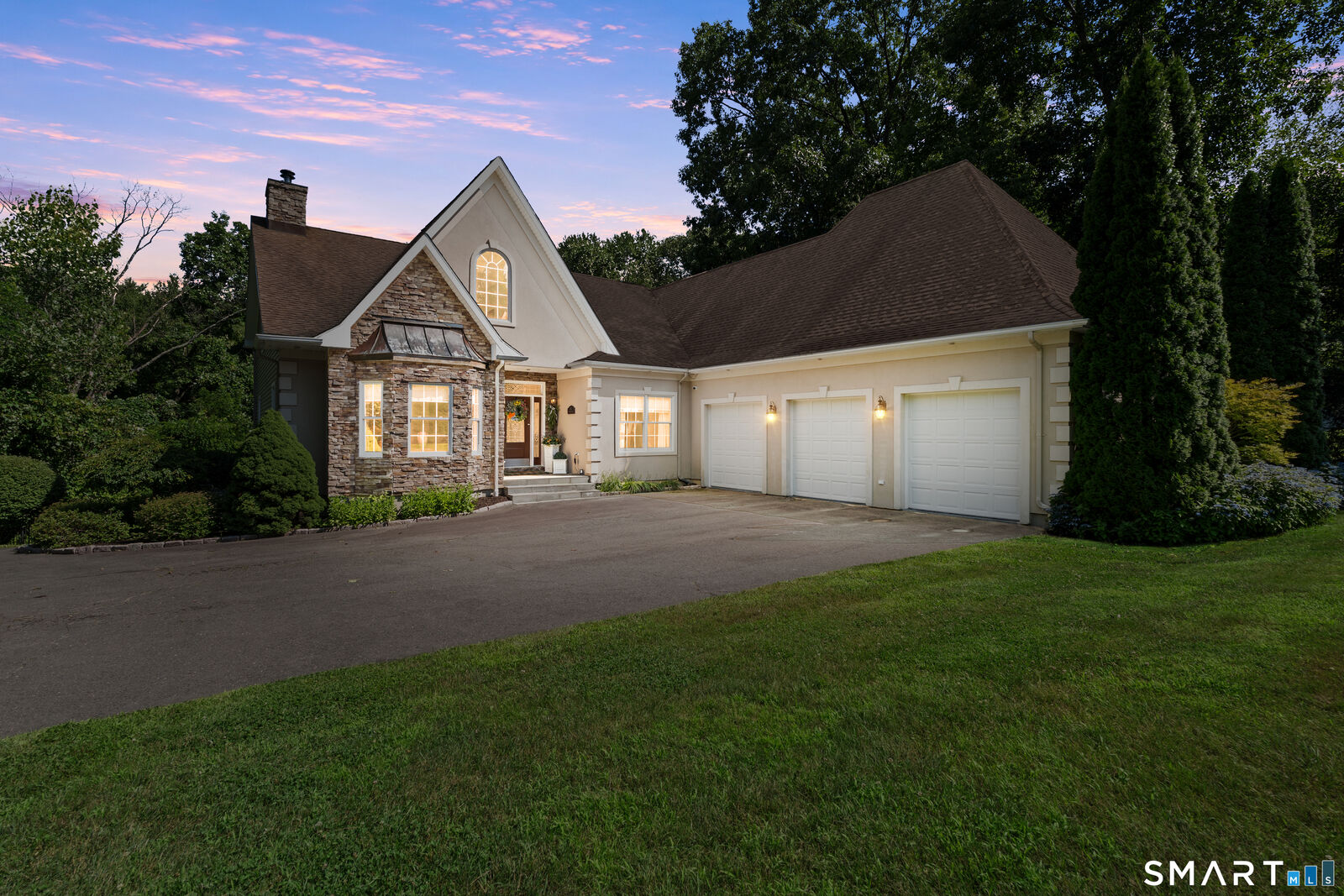 Property Photo:  212 Fox Hollow Lane  CT 06010 