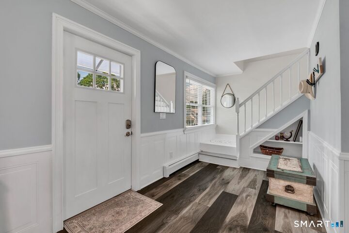 Property Photo:  9 Phillip Street  CT 06512 