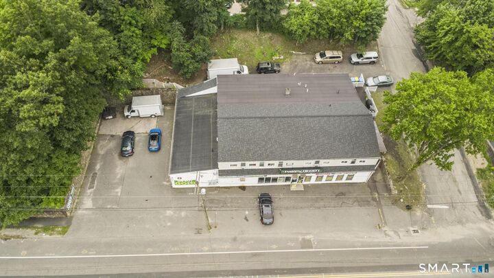 Property Photo:  170 Meriden Road  CT 06705 