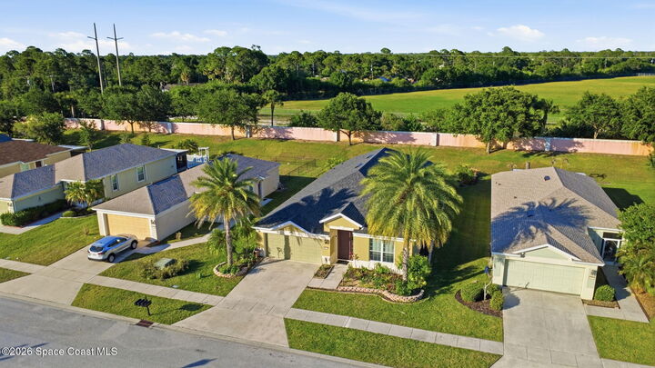 Property Photo: 1574 Dittmer Circle SE FL 32909