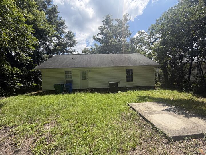 Property Photo:  817 Church Street  SC 29020 