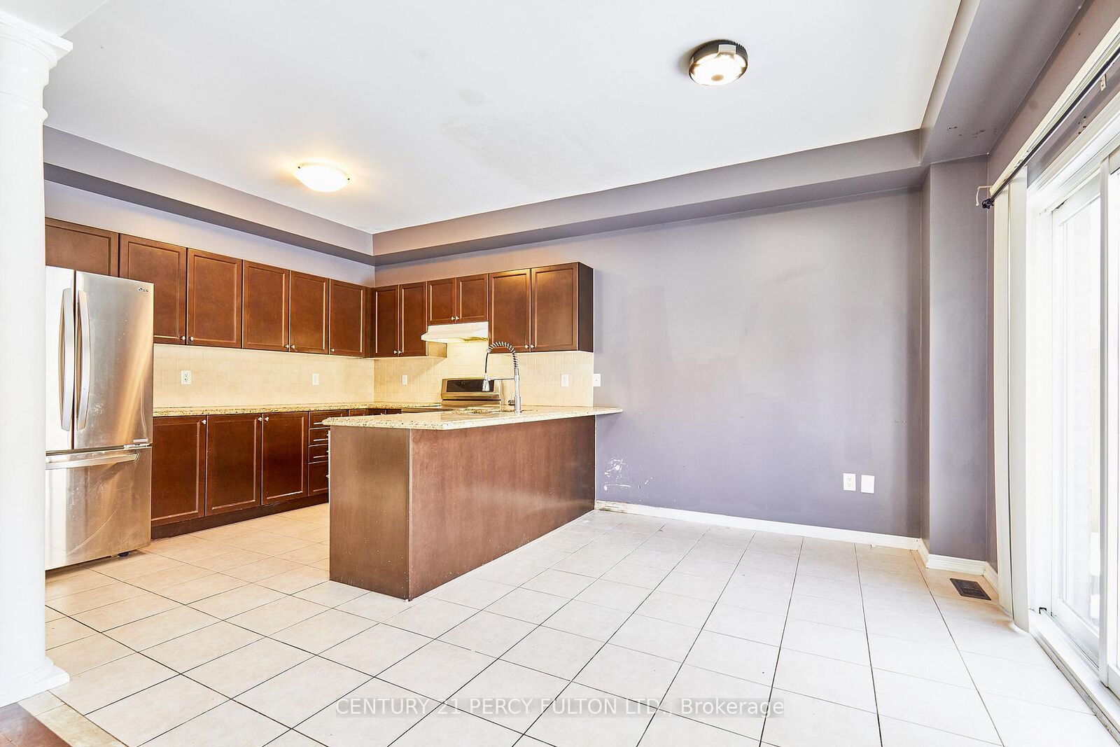Property Photo:  91 Laprade Square  ON L1C 0C9 