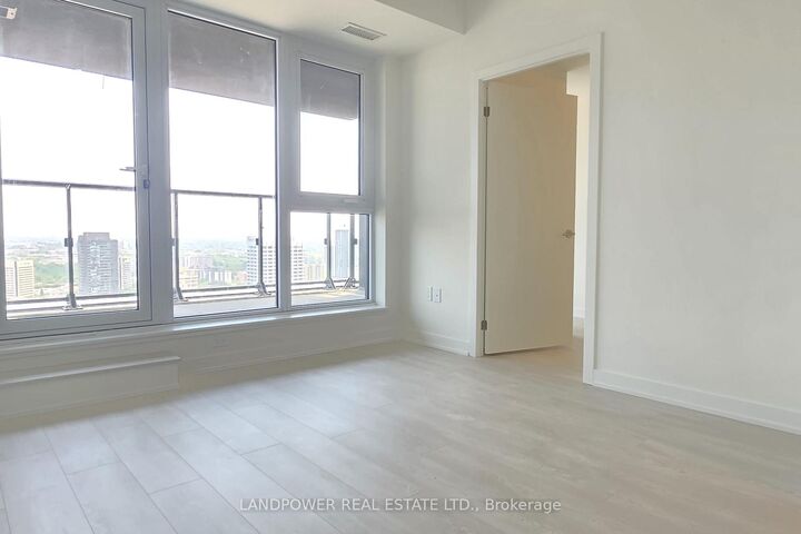 Property Photo: 5 Quarrington Lane 3208 ON M3C 0S5