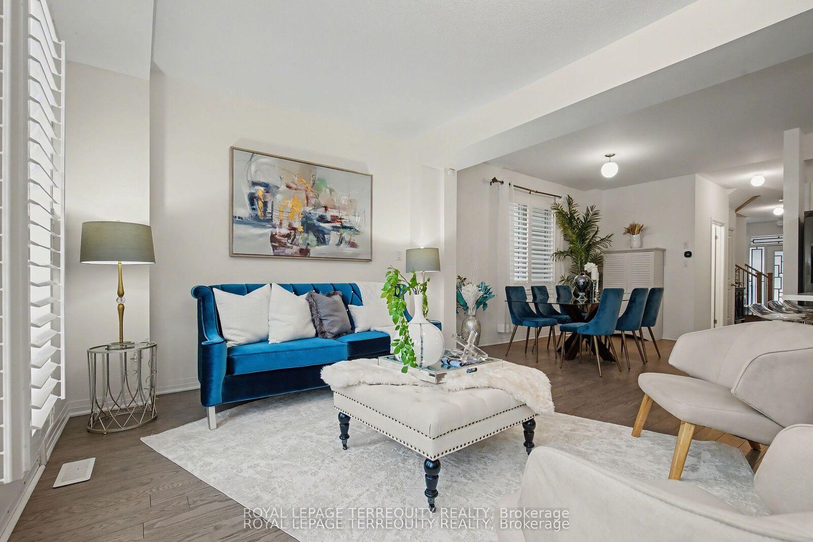 Property Photo: 39 Crows Nest Lane ON L1C 4A9