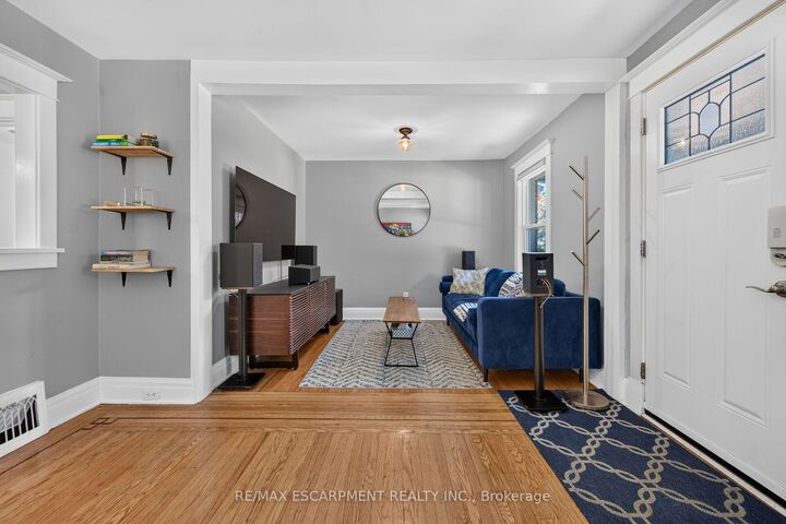Property Photo: 163 Hess Street S ON L8P 3N8