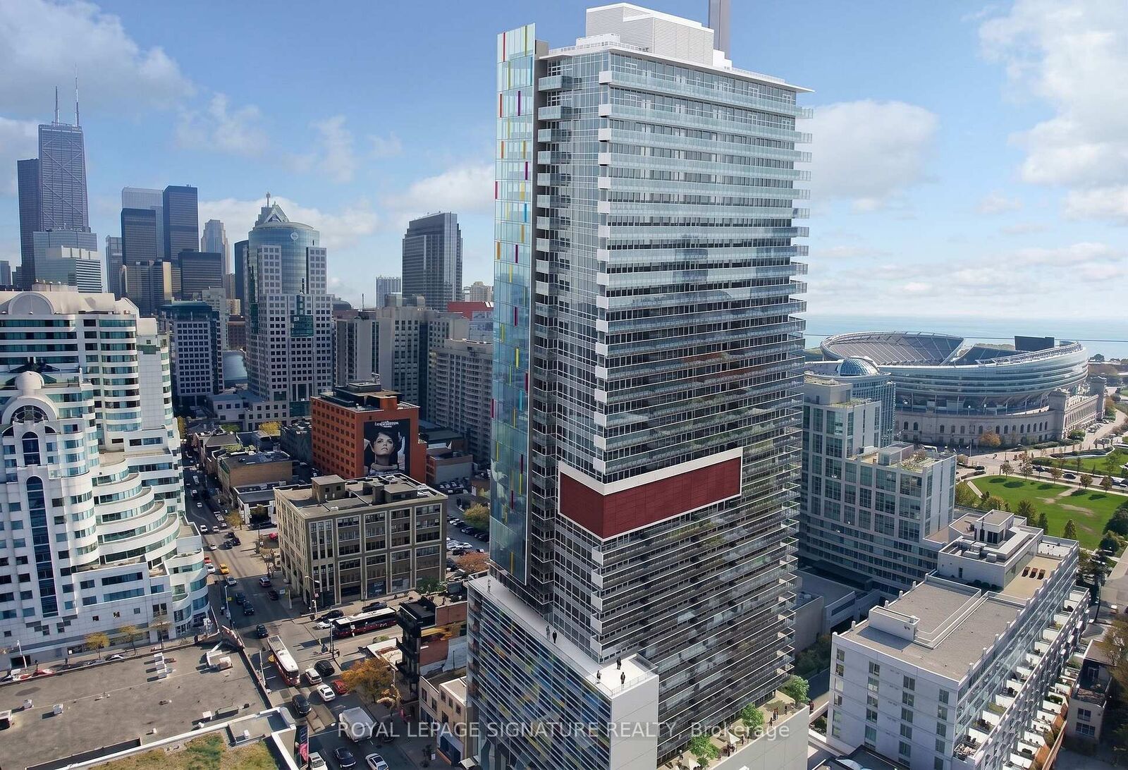 Property Photo: 375 King Street 3210 ON M5V 1K5