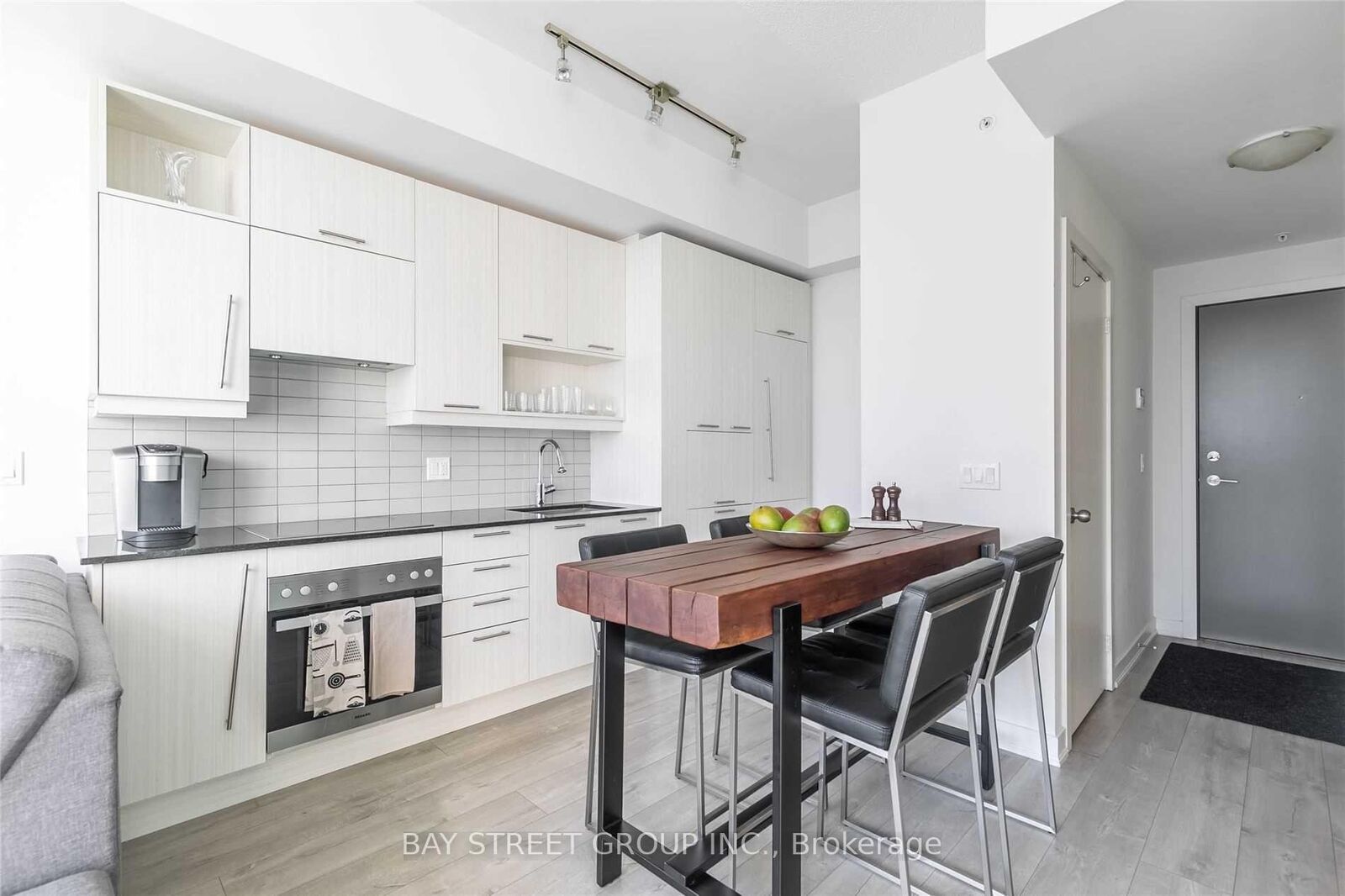 Photo de la propriété:  30 Nelson Street E 1603  ON M5V 0H5 