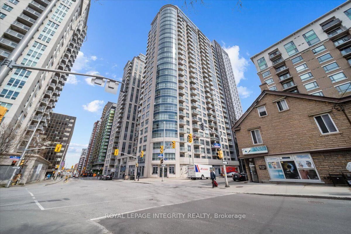 Property Photo: 195 Besserer Street 504 ON K1N 0B6
