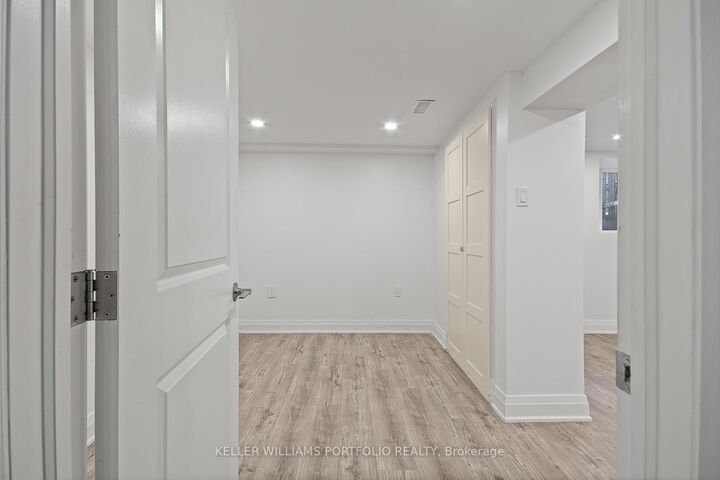 Property Photo: 35 Humberside Avenue 1 (Basement) ON M6P 1J6