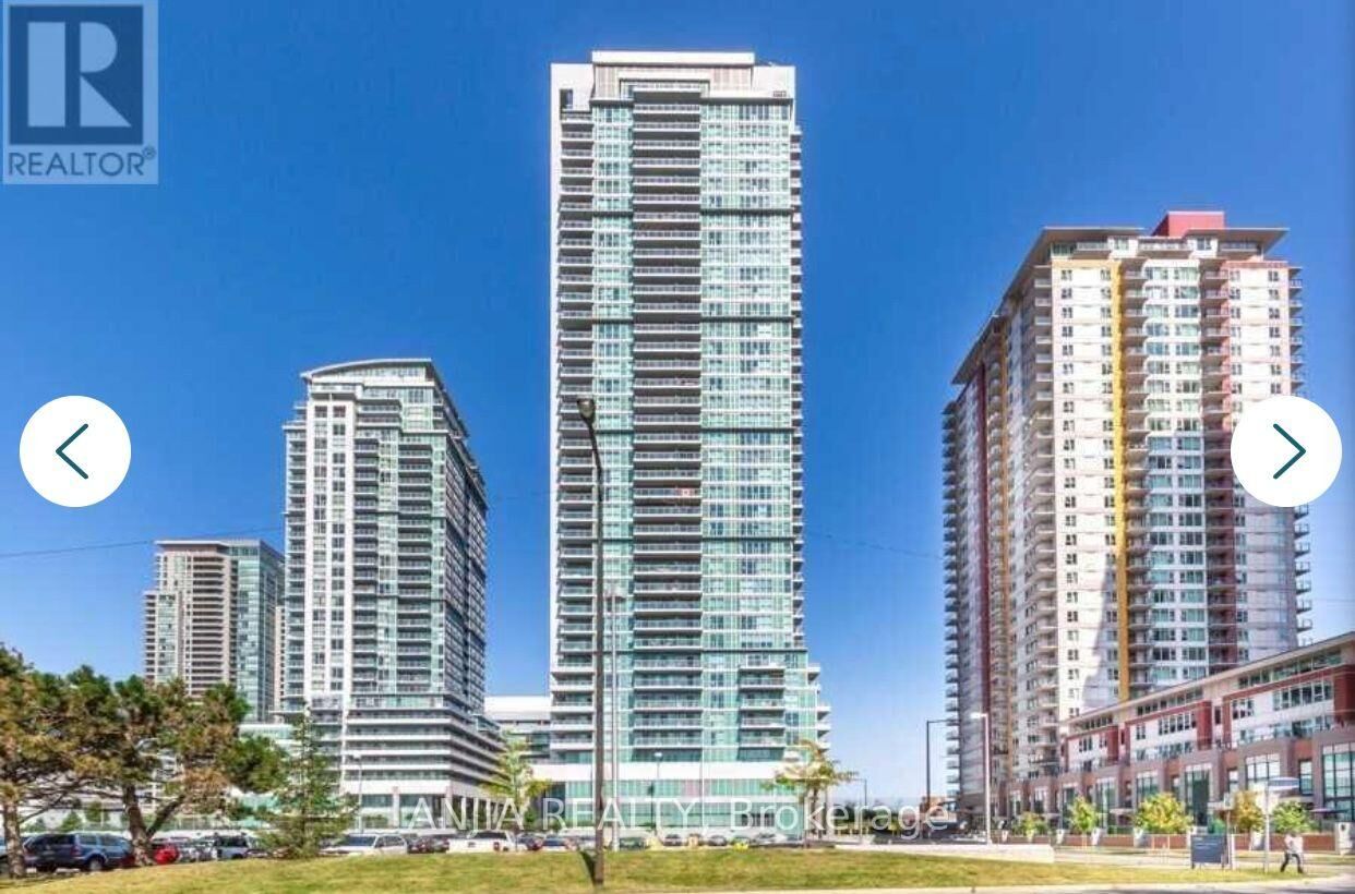 Property Photo: 50 Town Centre Court 906 ON M1P 0A9