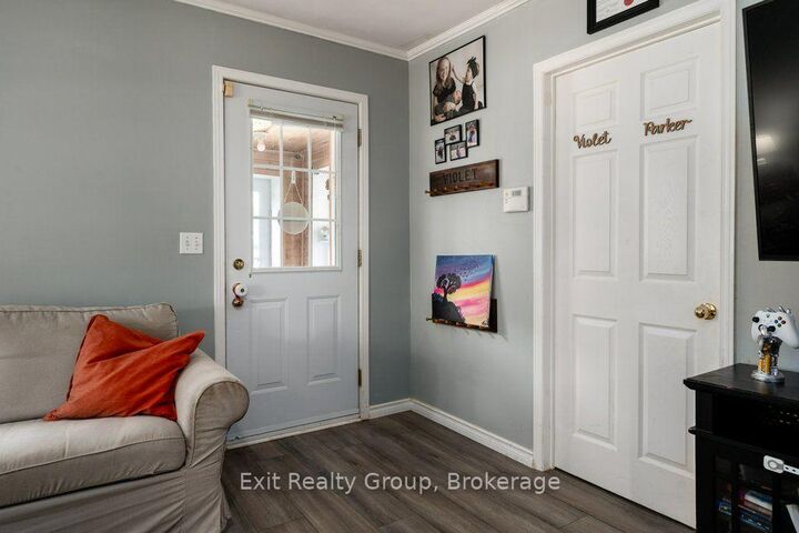Property Photo: 45 McClellan Street ON K0K 3J0