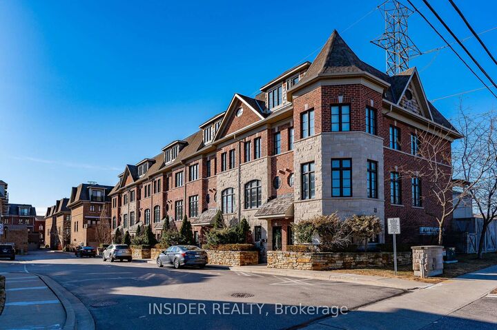 Property Photo: 1812 Burnhamthorpe Road E 90 ON L4X 0A3