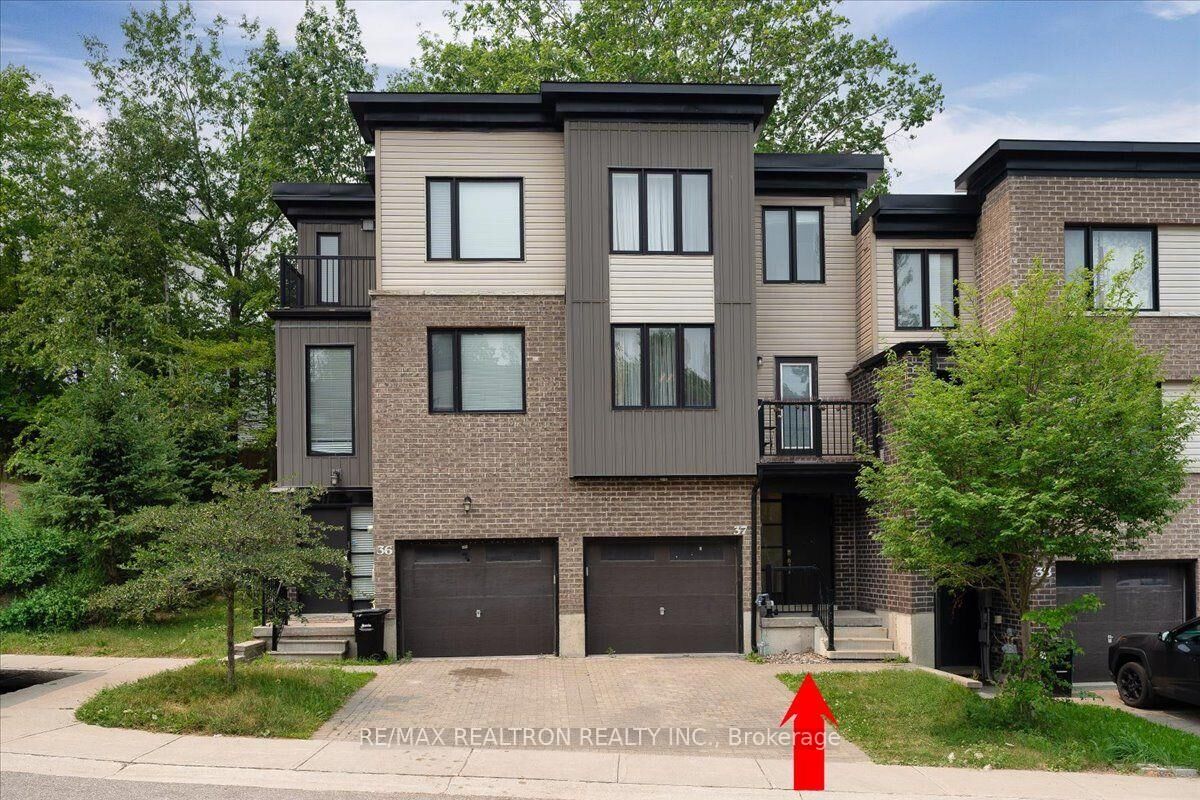 Photo de la propriété: 199 Ardagh Road 37 ON L4N 0L1