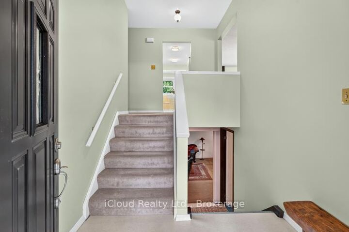 31 Richmond Street — photo 1