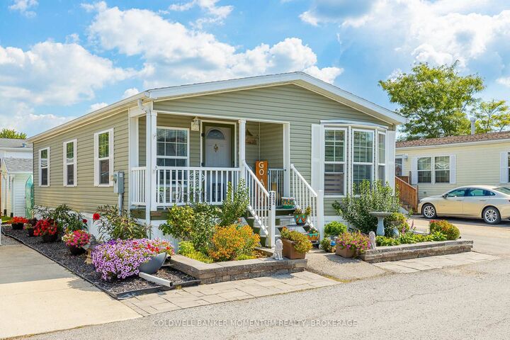 3033 Townline Road 202 — photo 1