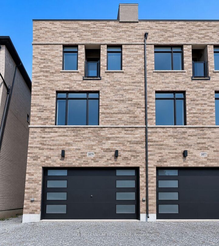Property Photo: 1079 Wheat Boom Drive 2 ON L6H 7H5