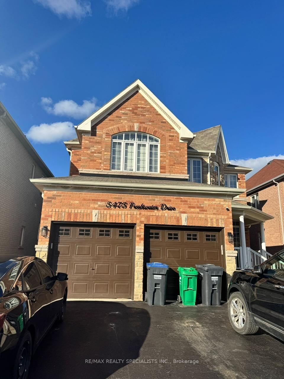 Property Photo:  5475 Freshwater Drive Bsmt  ON L5M 0J8 
