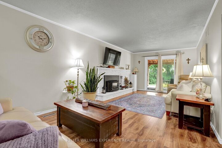 Property Photo: 9 Palace Street ON L7K 0A2