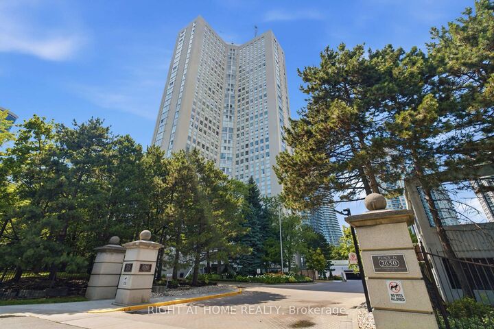 3650 Kaneff Crescent 2507 — photo 1