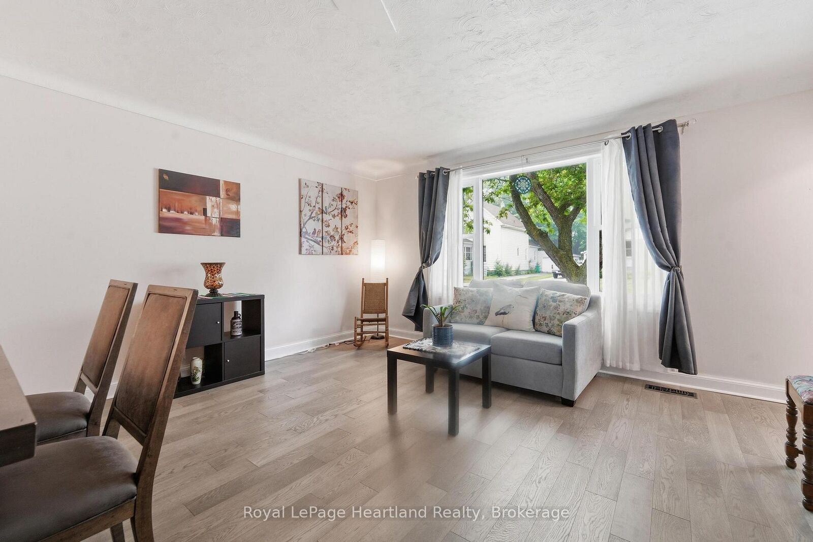 Property Photo: 175 Brock Street ON N7A 1R4