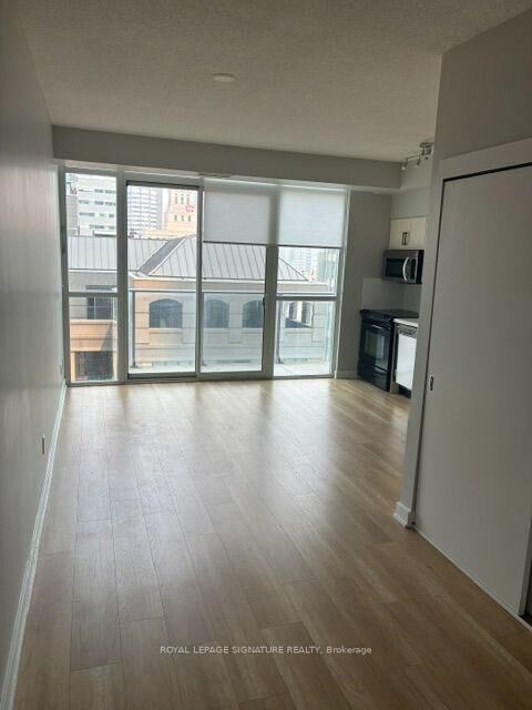 Property Photo:  126 Simcoe Street 1707  ON M5H 4E6 