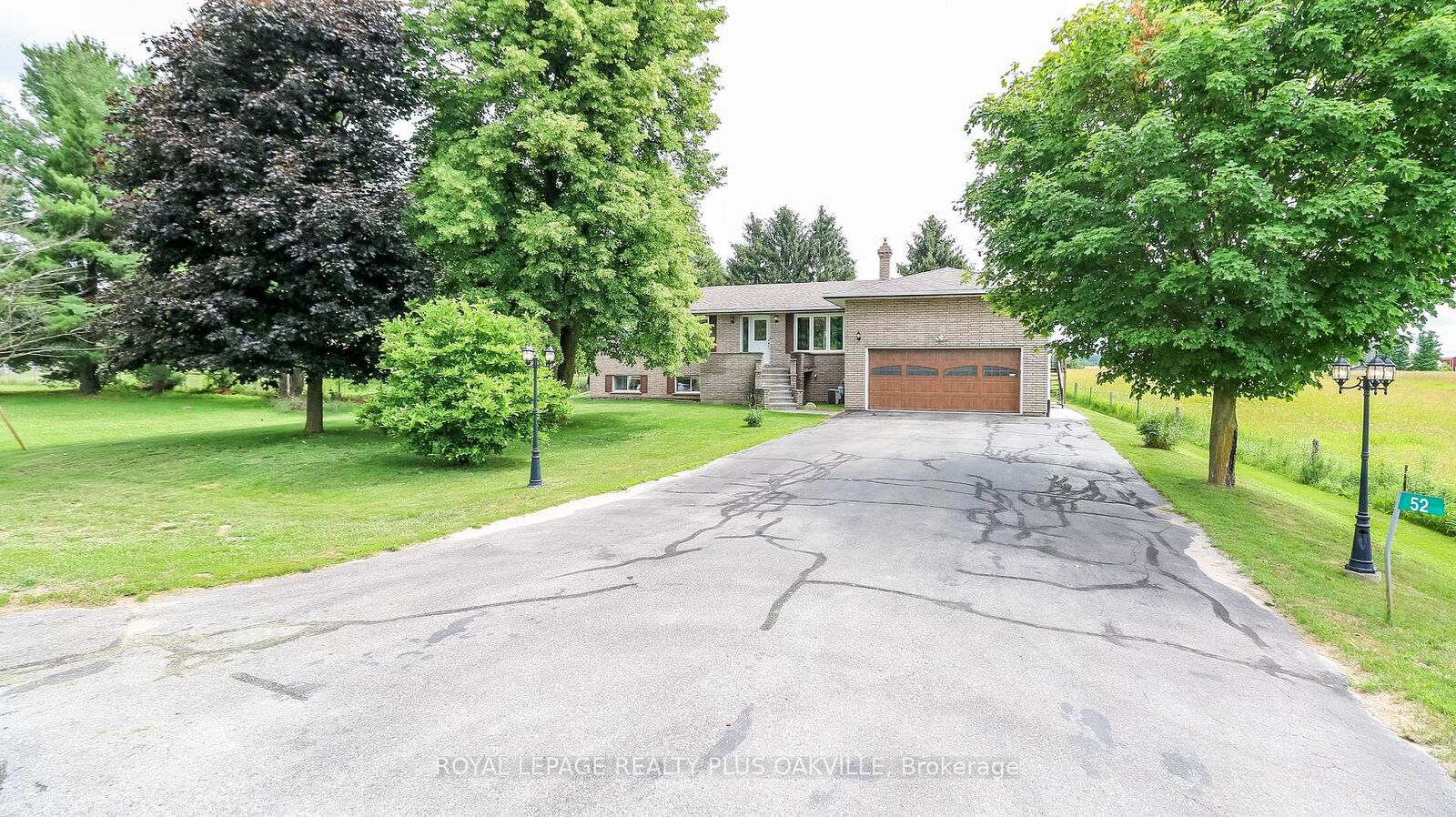 Property Photo: 52 Denney Drive ON L0L 1N0