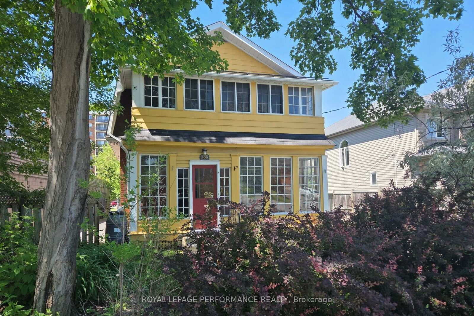 Property Photo:  506 Wentworth Avenue  ON K2B 5K1 