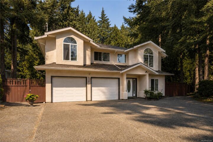 Property Photo:  2497 Cayman Pl  BC V0R 2P1 