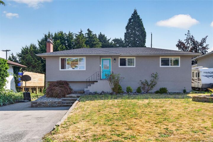 4257 Carey Rd — photo 1