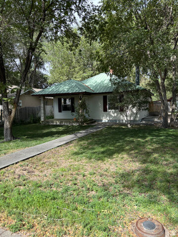 Property Photo:  148 S 300 W  UT 84624 