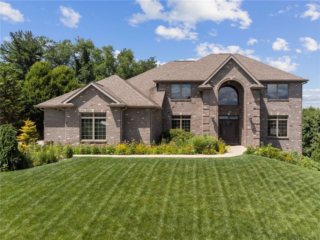 Property Photo: 7708 Natalie Ln PA 15642