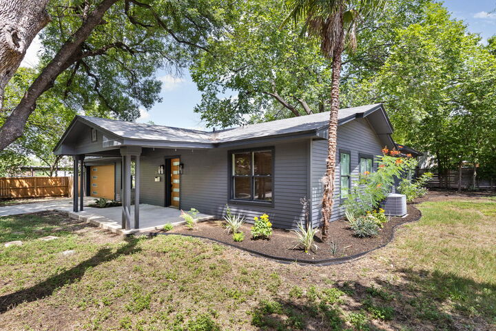 Property Photo: 2605 Friar Tuck Lane TX 78704