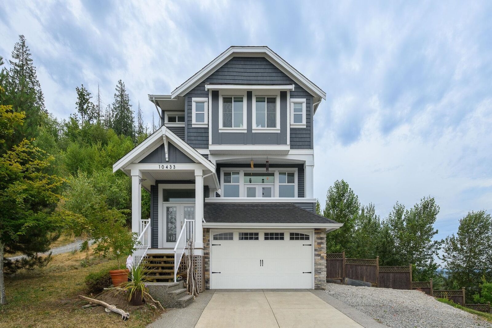 Property Photo: 10433 248 Street BC V2W 0H8