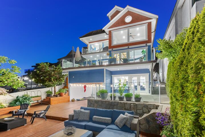 Property Photo: 648 Alderside Road BC V3H 3A5